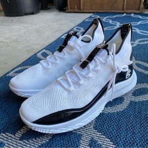 Under Armour Curry Flow 8 Basketball Shoes